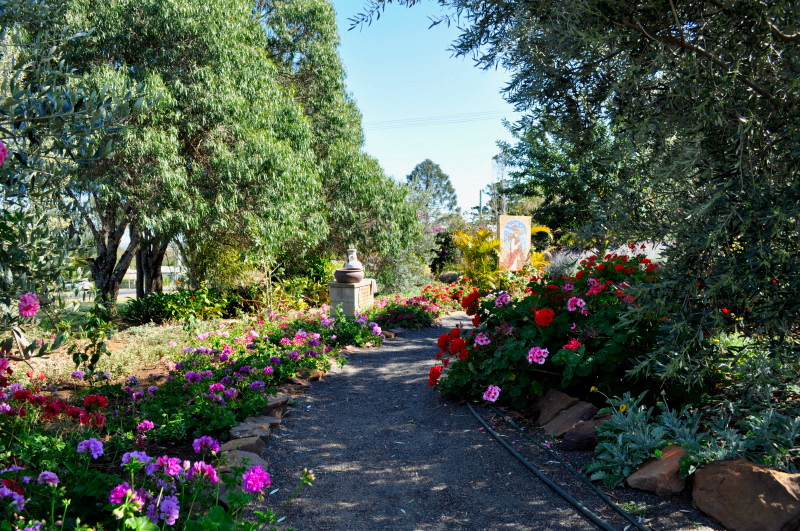 Bell Biblical Gardens